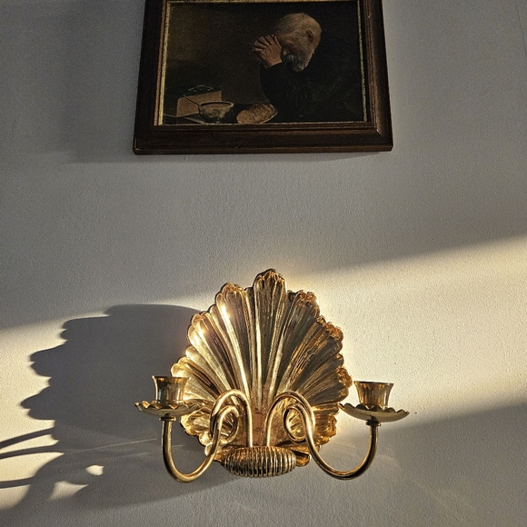 Vintage brass shell shape candle holder - Picture 5 of 10